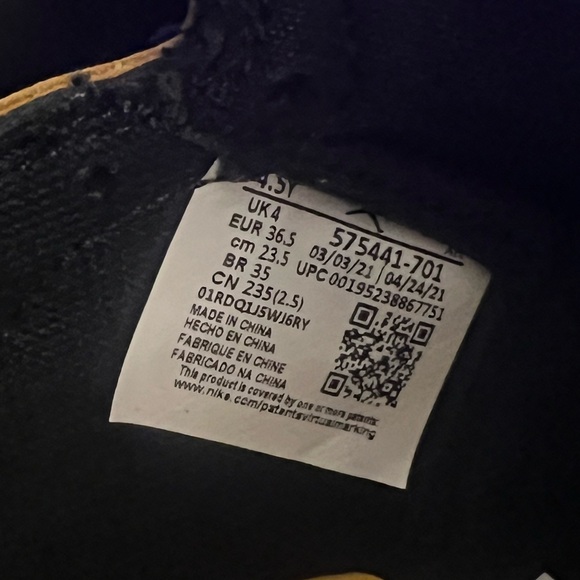Air Jordan 1 Retro High OG GS - Picture 11 of 12